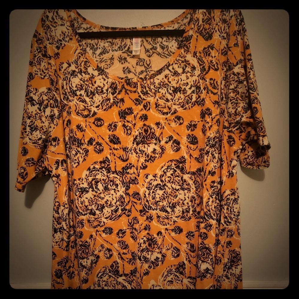 Gorgeous LuLaRoe perfect tee 3xl
